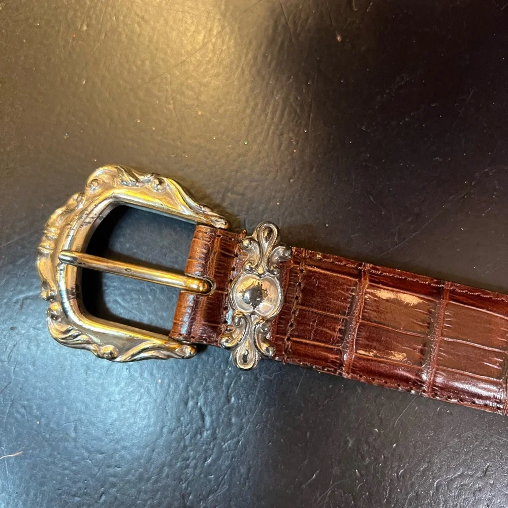 Enmon Vintage Italian Leather Brown & Silver Tone Scroll Concho‎ Moc Croc Belt L